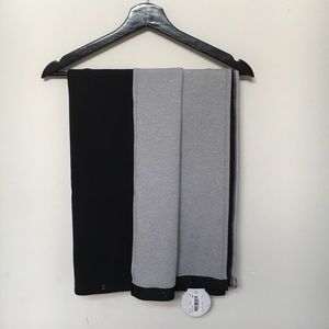 Lululemon Vinyasa Scarf, new with tags. Black/grey